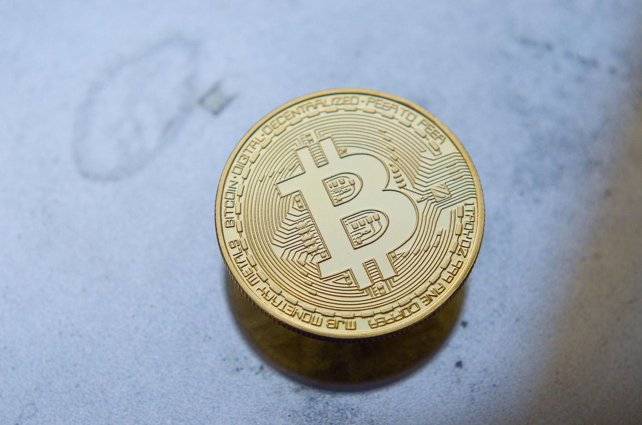 嘉信理财CEO Rick Wurster：一年内推出加密货币现货交易